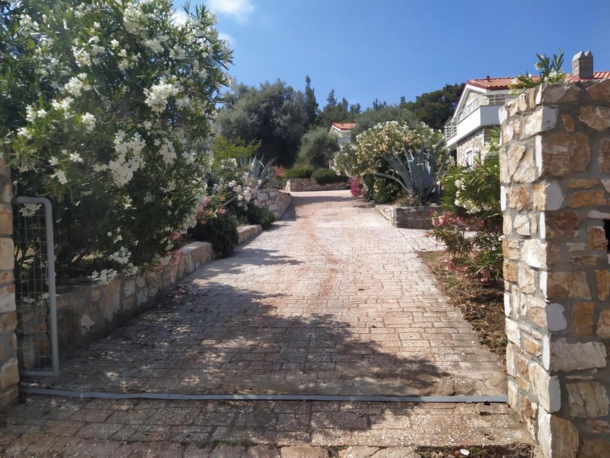 Ambra Villa Astris Exterior foto